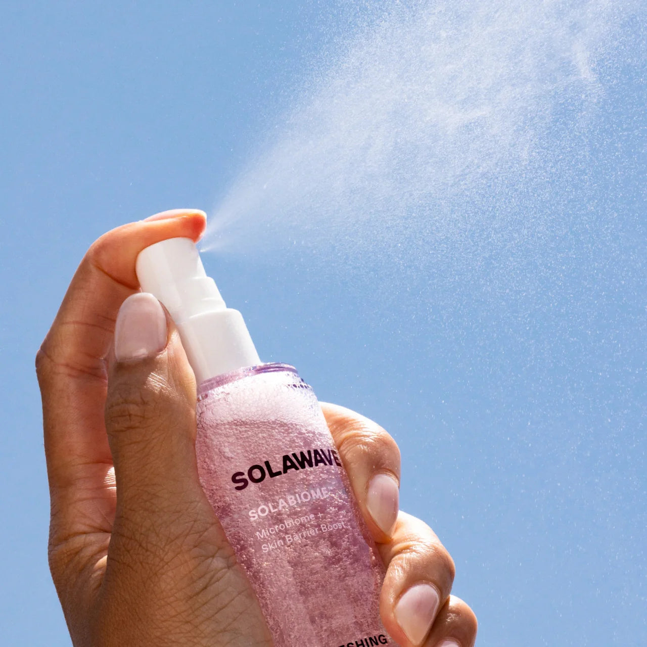 Pre- & Probiotic Refreshing Jelly Mist – texture and mist detail