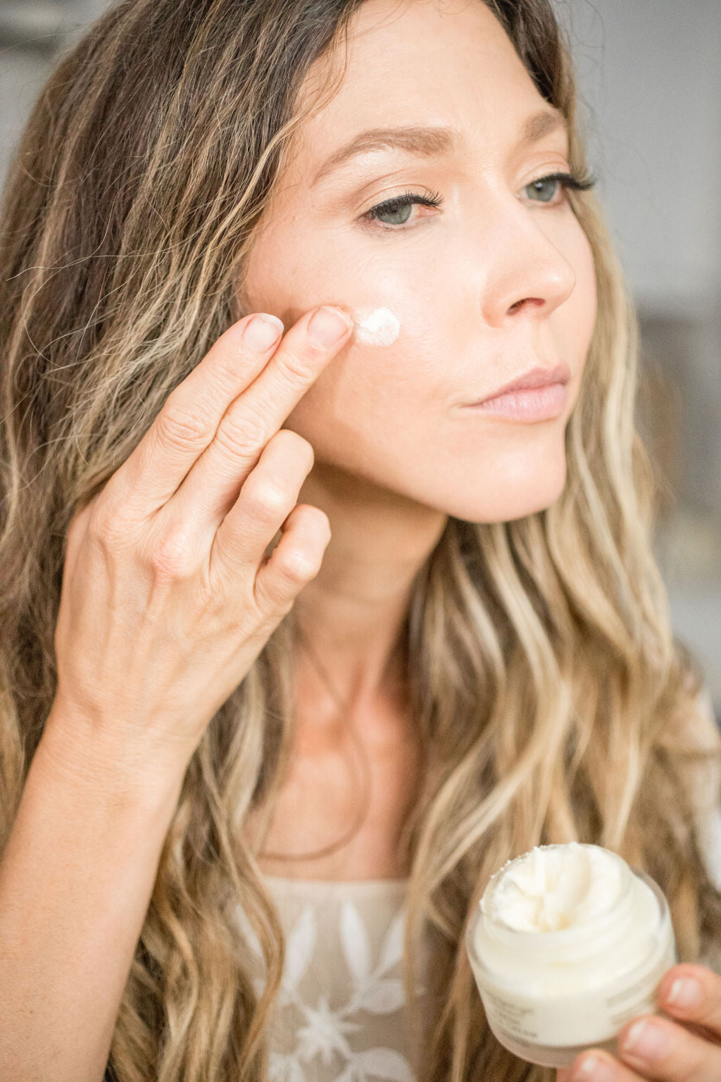 Fresh Face Cream Tallow Moisturizer – lifestyle photo